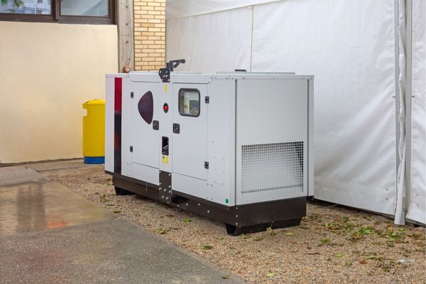 Genset dan Fungsinya untuk Industri Modern
